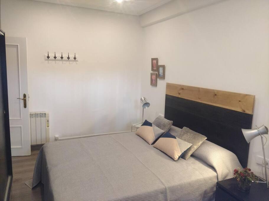 Coqueto Apartamento Frente Al Guggenheim Μπιλμπάο Εξωτερικό φωτογραφία
